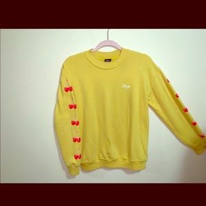 Obey worldwide yellow sweat shirt